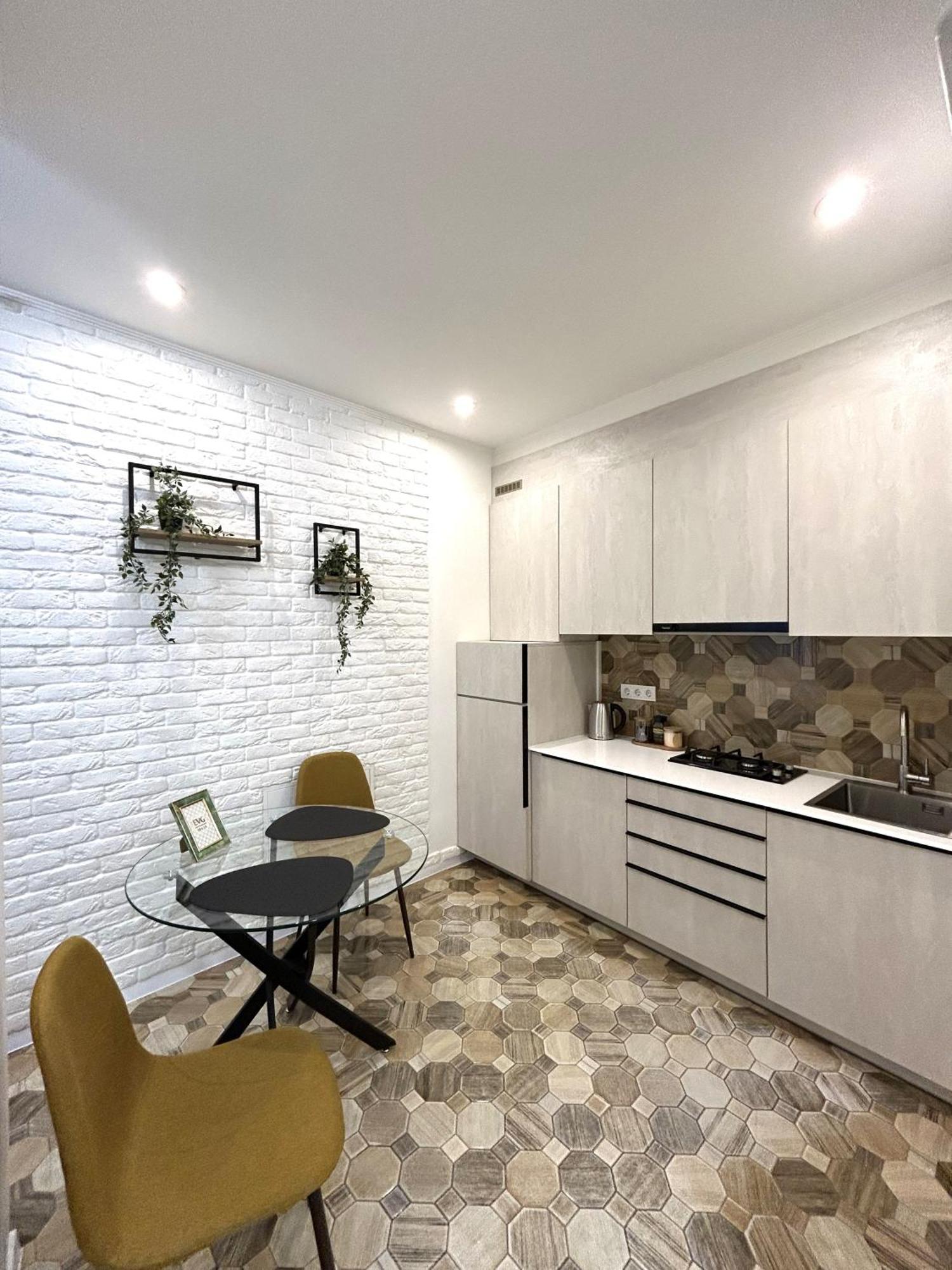 Modern Apartment, 100M To Opera Львів Екстер'єр фото