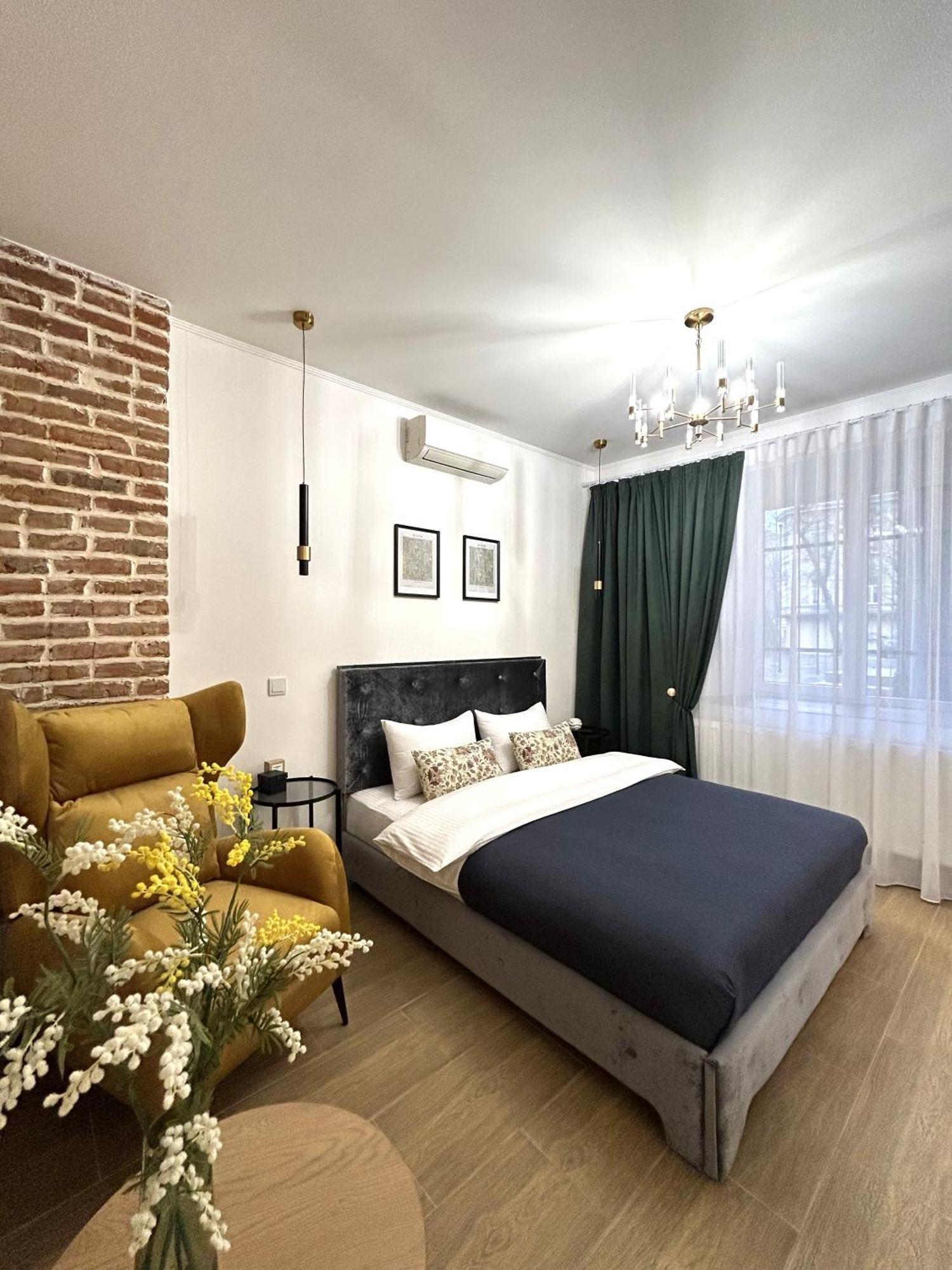Modern Apartment, 100M To Opera Львів Екстер'єр фото